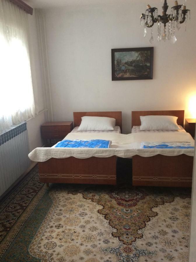 Accordeon Apartment Visoko Luaran gambar