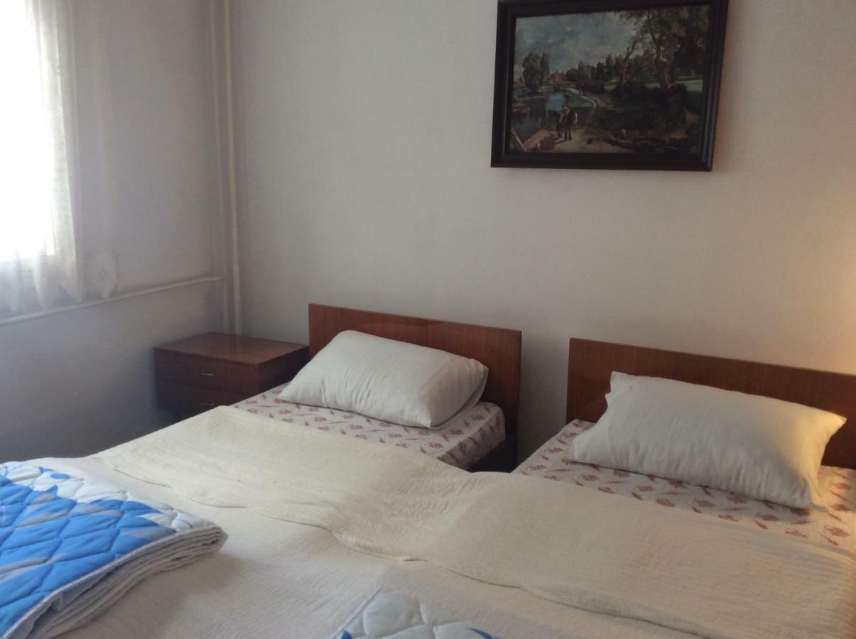 Accordeon Apartment Visoko Luaran gambar